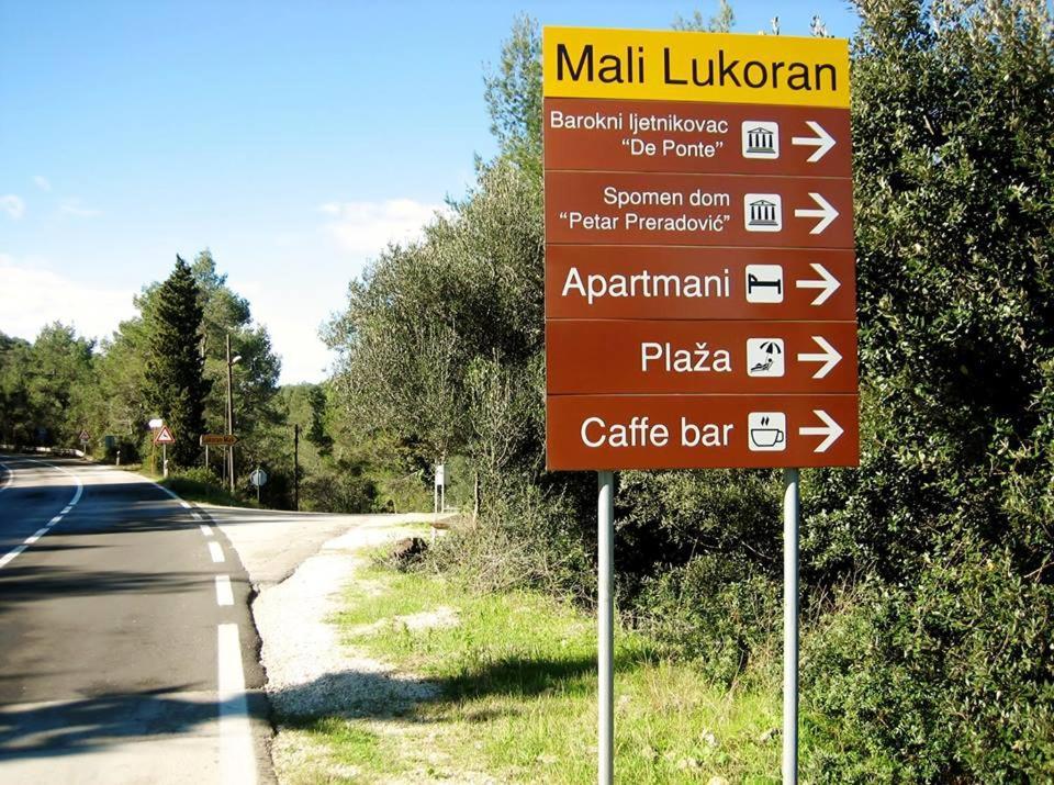 Rustic Holiday Home Miketa Lukoran Екстер'єр фото